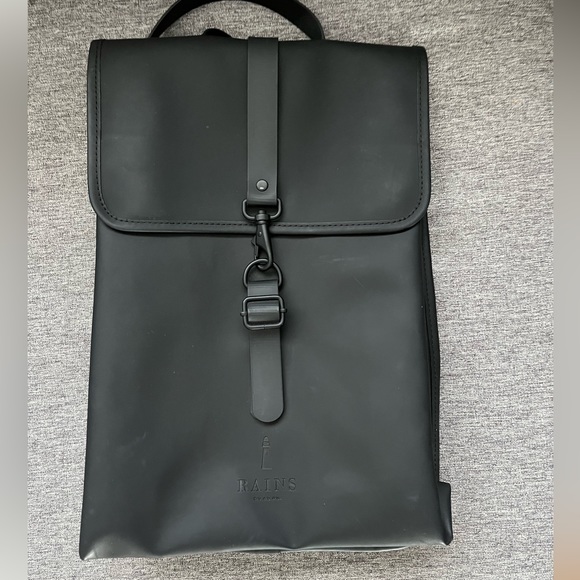 Rains Handbags - Rains Black Waterproof Roll-Top Backpack